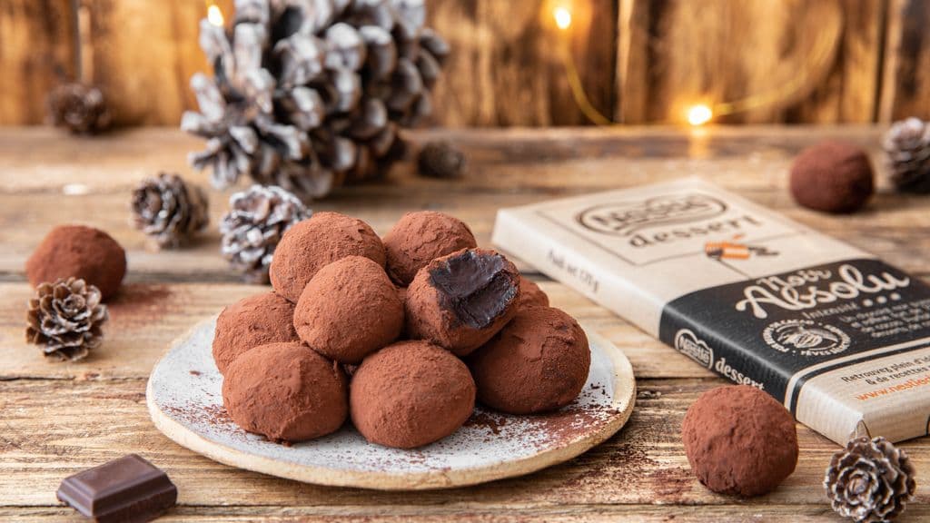 Truffes au chocolat noir absolu Nestlé Dessert®